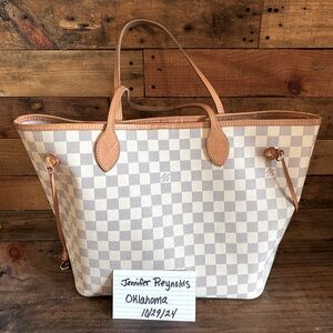 Neverfull MM Damier Azur with Pouch Rose Ballerine
Set